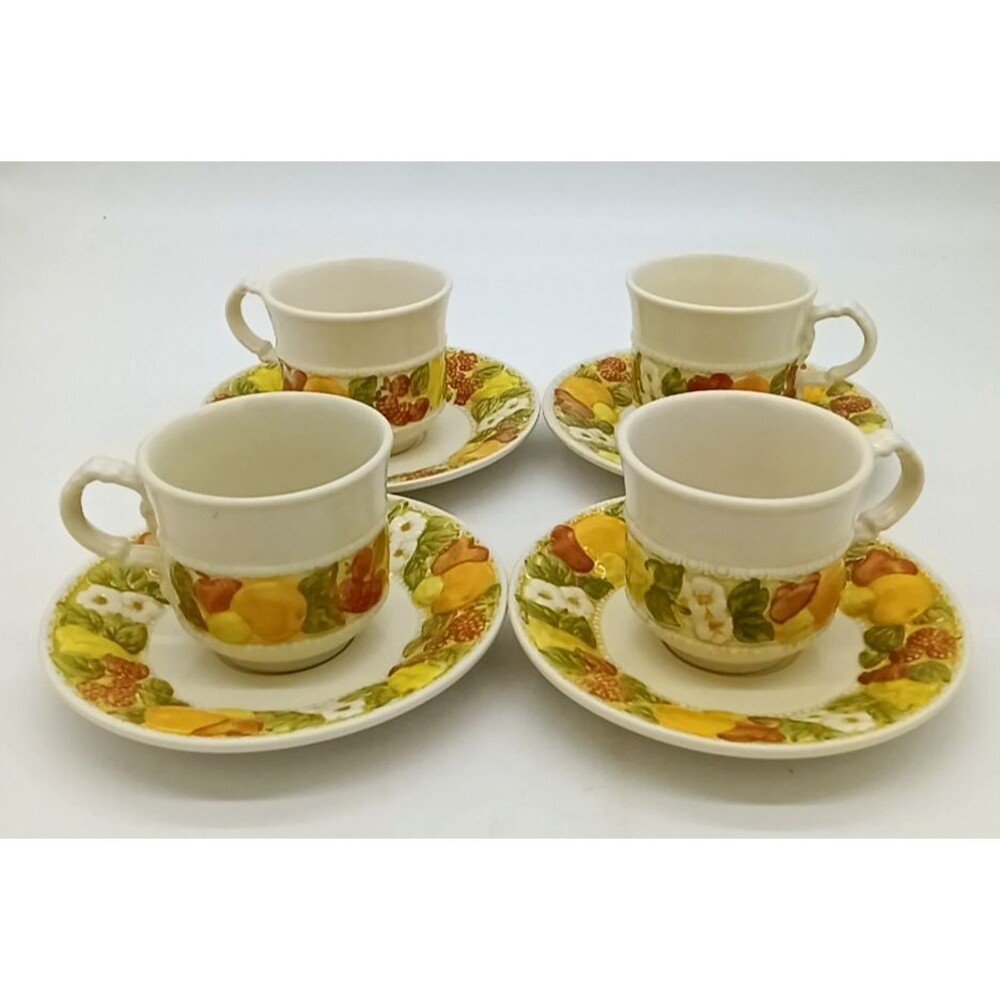 Vintage Vernon Ware Metlox Della Robbia Set Of 4 Cups & Saucers